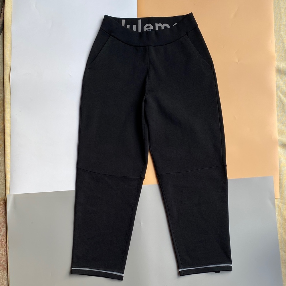 lululemon athletica Charcoal Ankle-Length Pants